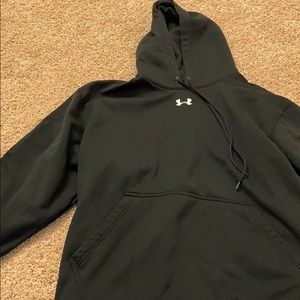 Black under armor sweatshirt
